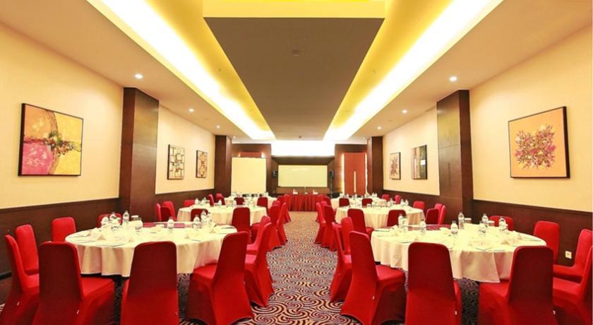 Apartemen 1 Bedroom Solo Paragon Surakarta Dış mekan fotoğraf