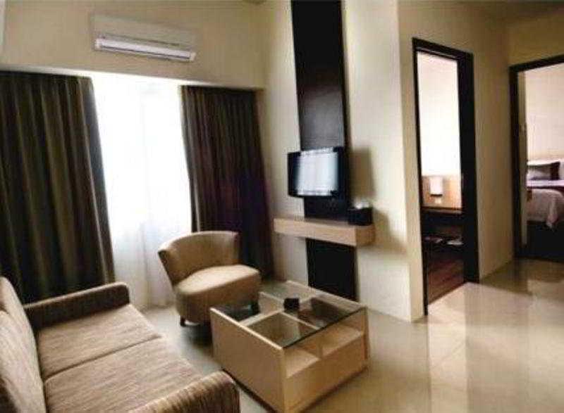 Apartemen 1 Bedroom Solo Paragon Surakarta Dış mekan fotoğraf